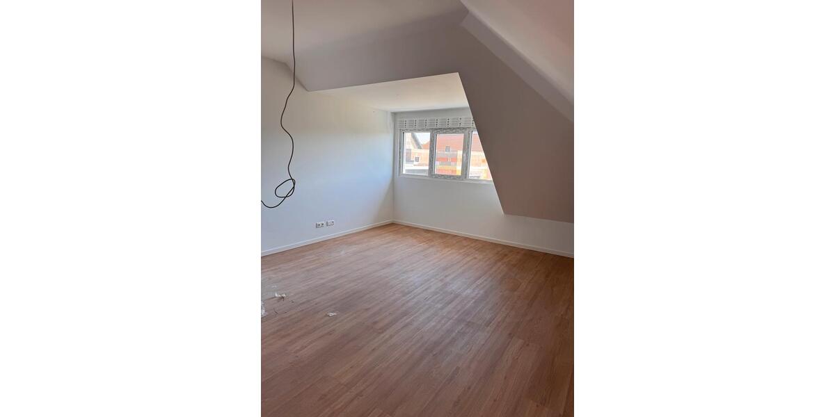 Dachgeschoßwohnung Rüsselsheim am Main - 2 Zimmer, 55 m&sup2;, 1.150&euro; | Angebot:26270795