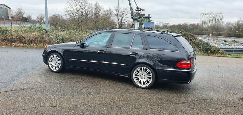 Mercedes-Benz E 280 318.752 km 9.900 &euro; Frankfurt am Main 60311