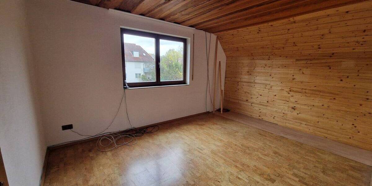 Mehrfamilienhaus, Wohnhaus Großkrotzenburg - 8 Zimmer, 288 m&sup2;, 615.000&euro; | Angebot:26092205