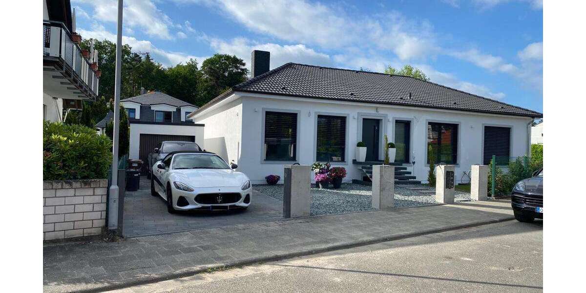 Einfamilienhaus Rödermark Breidert - 5 Zimmer, 237 m&sup2;, 3.900&euro; | Angebot:25997351