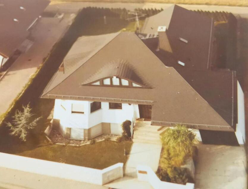 Exklusive Villa (2FH) in Erzhausen - Top-Feldrandlage zimmer