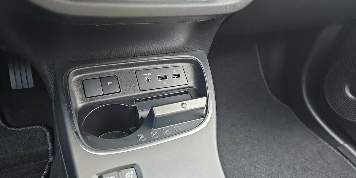 Renault Twingo Urban Night Electric 30.000 km 12.990 &euro; Schwalbach/Taunus 65824