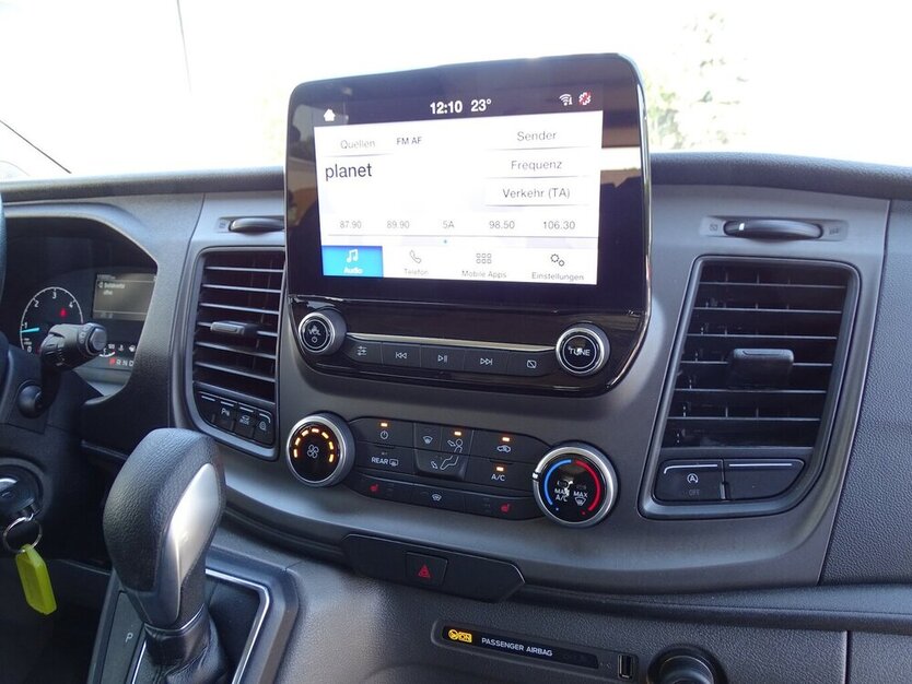 Ford Transit Custom 2,0l TDCi 320 L2 Trend Klimaauto., 119.086 km 23.890 € Rodgau 63110