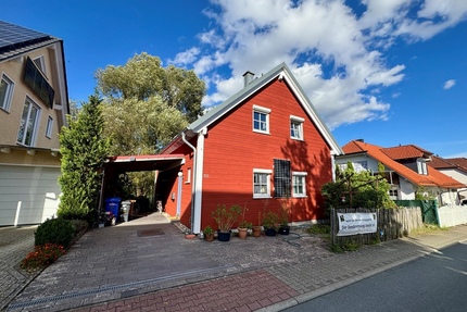 Oberursel - Stierstadt: Gepflegtes Einfamilienhaus in Feldrandlage! 6.5 zimmer