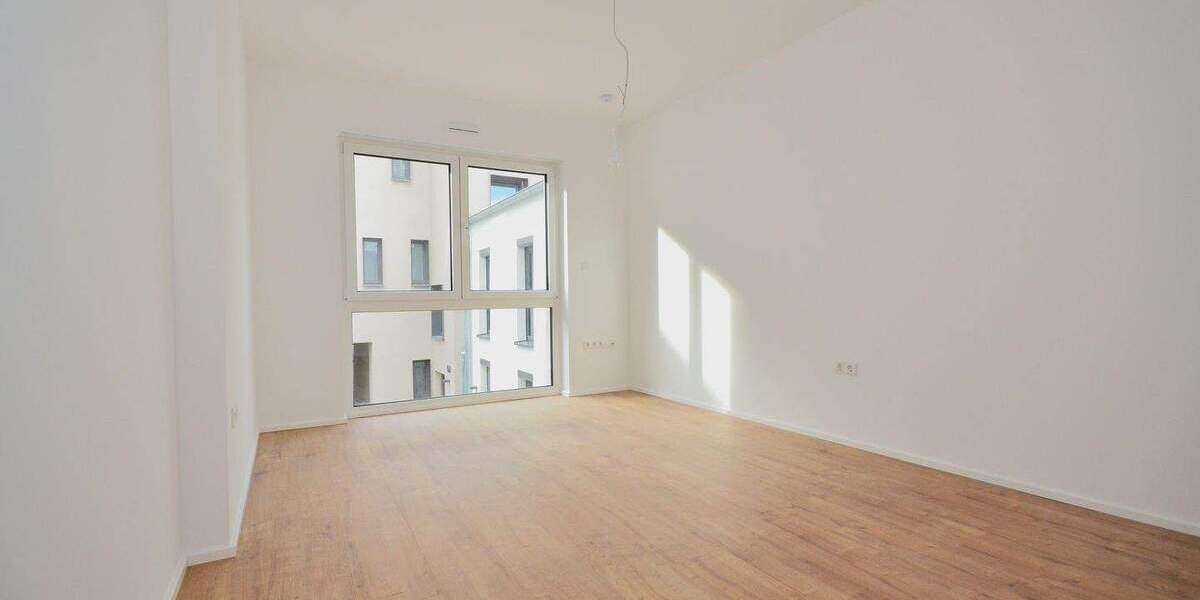 Urbaner Rückzugsort im Stadthaus: Wohnen mit Stil und Effizienz in Neu-Isenburg 5 zimmer