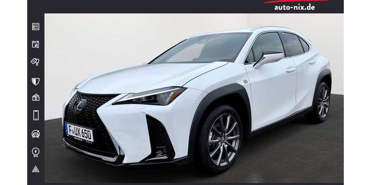 Lexus UX 9.497 km 36.450 &euro; Frankfurt 60314