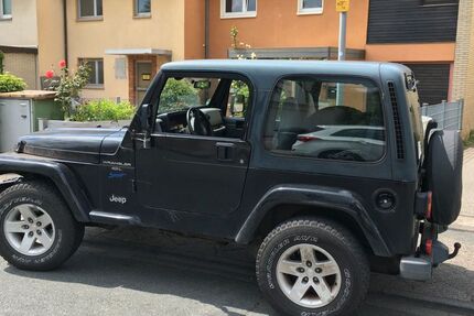 Jeep Wrangler 178.000 km 11.900 &euro; Darmstadt 64285
