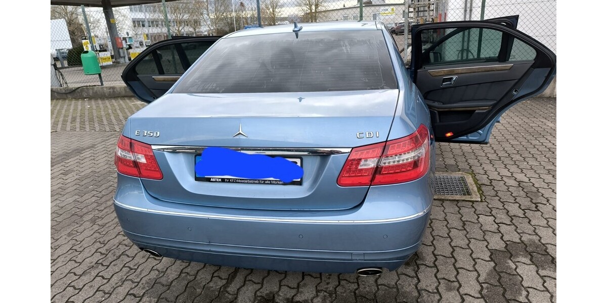 Mercedes-Benz E350 CDI 177.345 km 12.000 &euro; Karben 61184