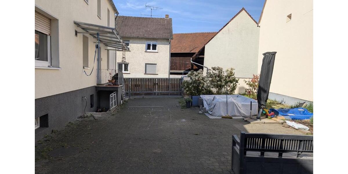 Einfamilienhaus Alzenau - 5 Zimmer, 145 m&sup2;, 2.200&euro; | Angebot:26533265