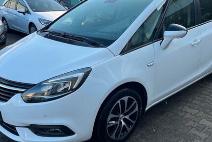 Opel Zafira Tourer 100.000 km 9.180 &euro; Offenbach am Main 63073