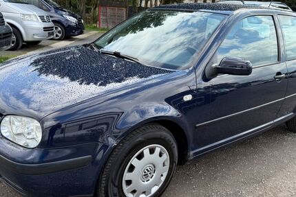 VW Golf 146.000 km 890 € Nauheim 64569