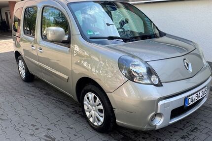 Renault Kangoo 216.777 km 3.299 &euro; Frankfurt 60487