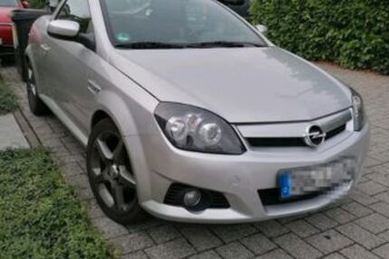 Opel Tigra 63.000 km 3.800 &euro; Frankfurt am Main 60326