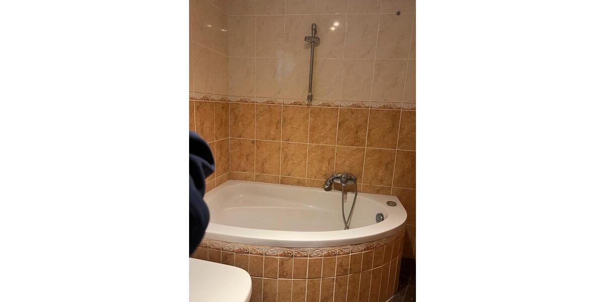 Etagenwohnung Offenbach am Main Bieberer Berg - 3 Zimmer, 85 m&sup2;, 1.300&euro; | Angebot:26348431