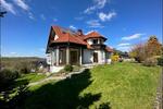 Einfamilienhaus Mömbris - 8 Zimmer, 350 m&sup2;, 2.700&euro; | Angebot:26367496