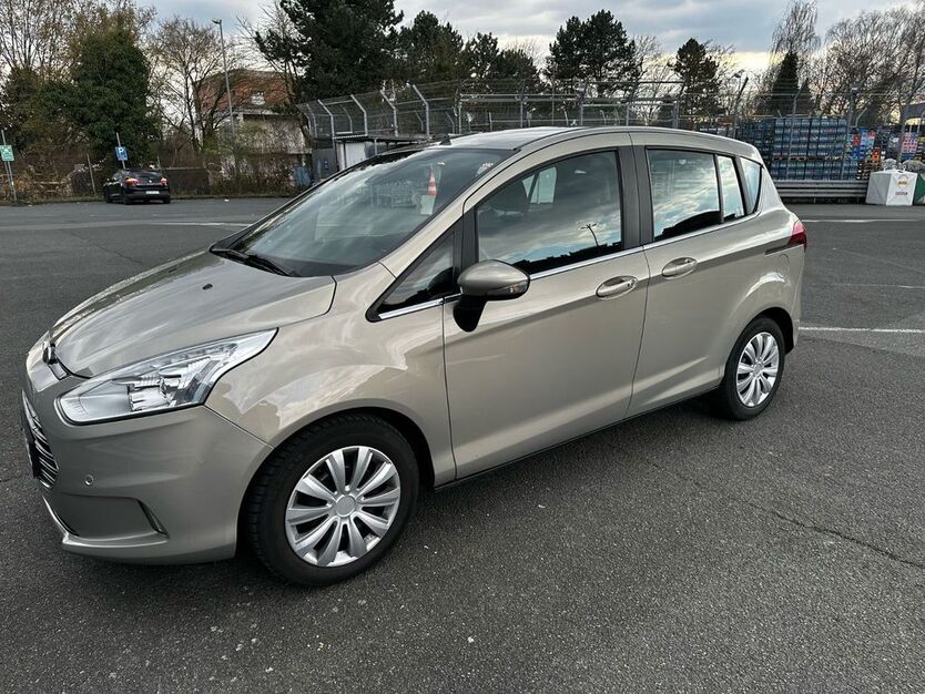 Ford B-Max 71.234 km 6.200 € Frankfurt am main 60438