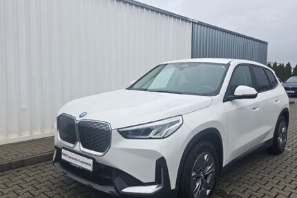 BMW iX1 36.999 km 31.366 &euro; Rödermark 63322