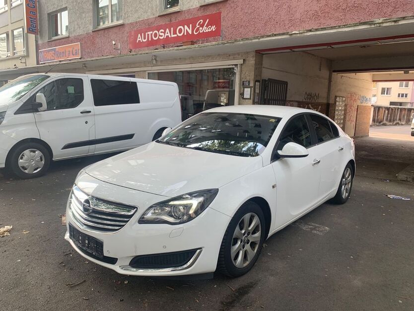 Opel Insignia 156.000 km 7.590 € Frankfurt am Main 60327