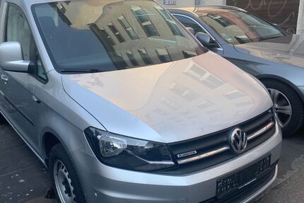 VW Caddy 41.700 km 10.990 € Frankfurt am Main 60327