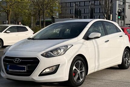 Hyundai i30 154.500 km 7.300 &euro; Offenbach 63067