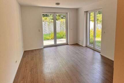 Wohnung zum Mieten in Offenbach 1.450 € 92 m² 3 zimmer