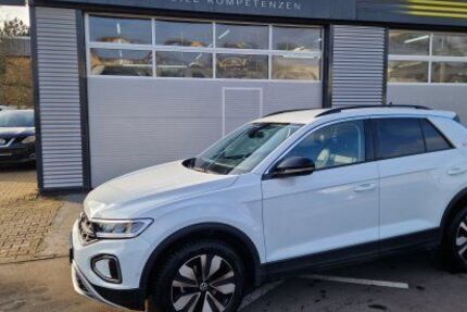 VW T-Roc 15.892 km 26.900 &euro; Friedrichsdorf 61381
