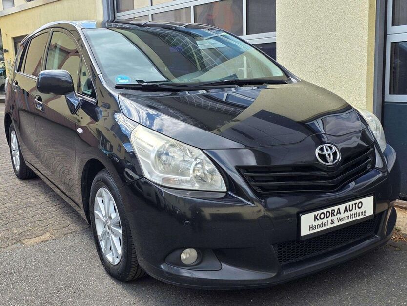 Toyota Verso 403.000 km 4.000 € Frankfurt am Main 60529