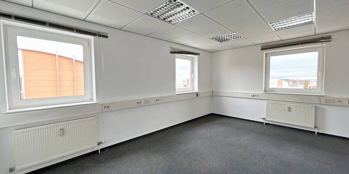 Gewerbeobjekt Hofheim am Taunus / Wallau Wallau - 1.650&euro; | Angebot:25727497