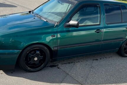 VW Golf 202.902 km 650 &euro; rödermark 63322