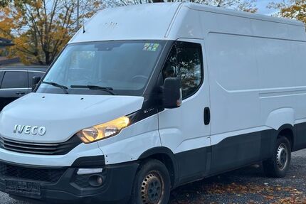 IVECO Andere 280.000 km 9.900 &euro; Darmstadt 64293