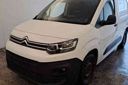 Citroen Berlingo 104.000 km 9.490 &euro; Frankfurt 65933