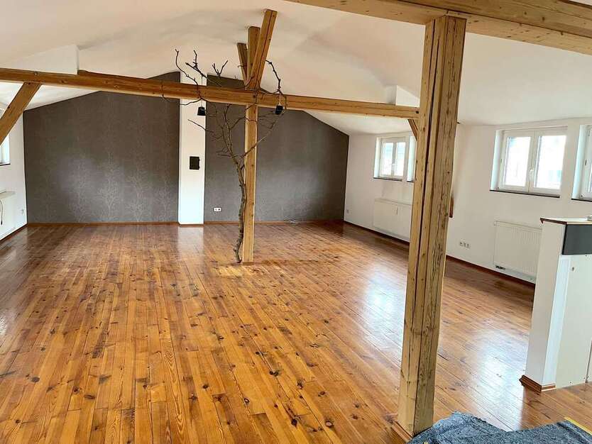 Wohnung zum Mieten in Aschaffenburg 930 € 100 m²