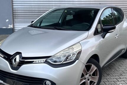 Renault Clio 166.000 km 5.900 € Kelkheim 65779