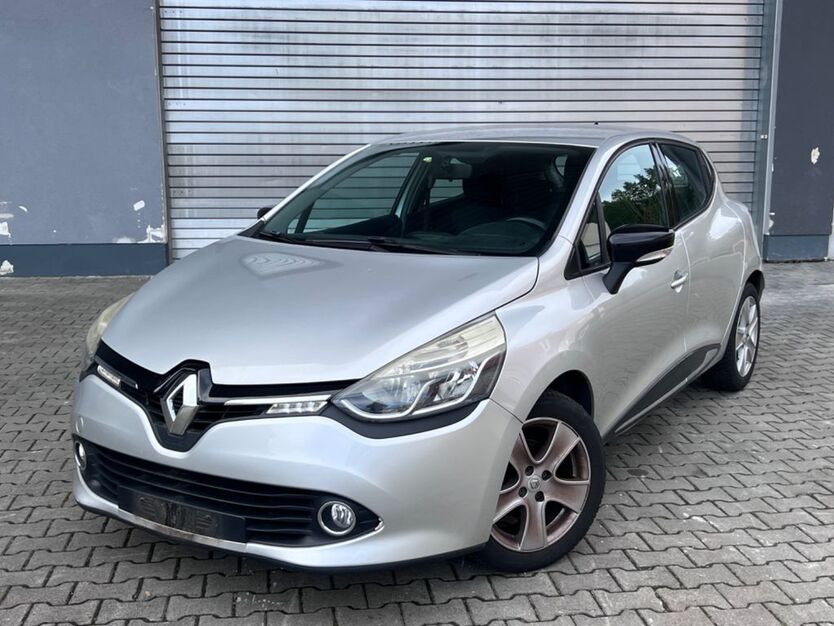 Renault Clio 166.000 km 5.900 € Kelkheim 65779
