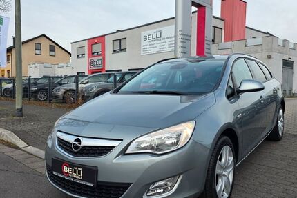 Opel Astra 82.000 km 12.950 € Hanau 63452