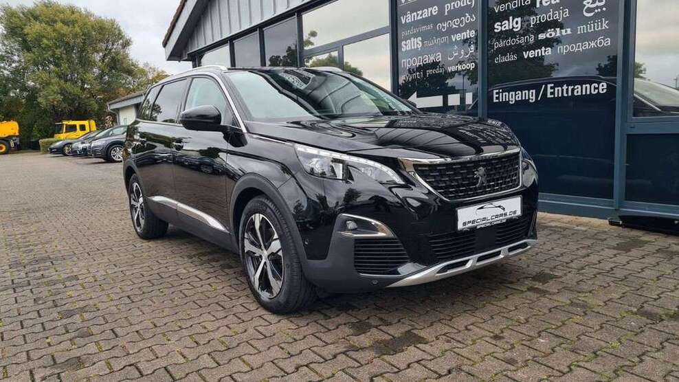Peugeot 5008 86.500 km 17.890 € Offenbach am Main 63069
