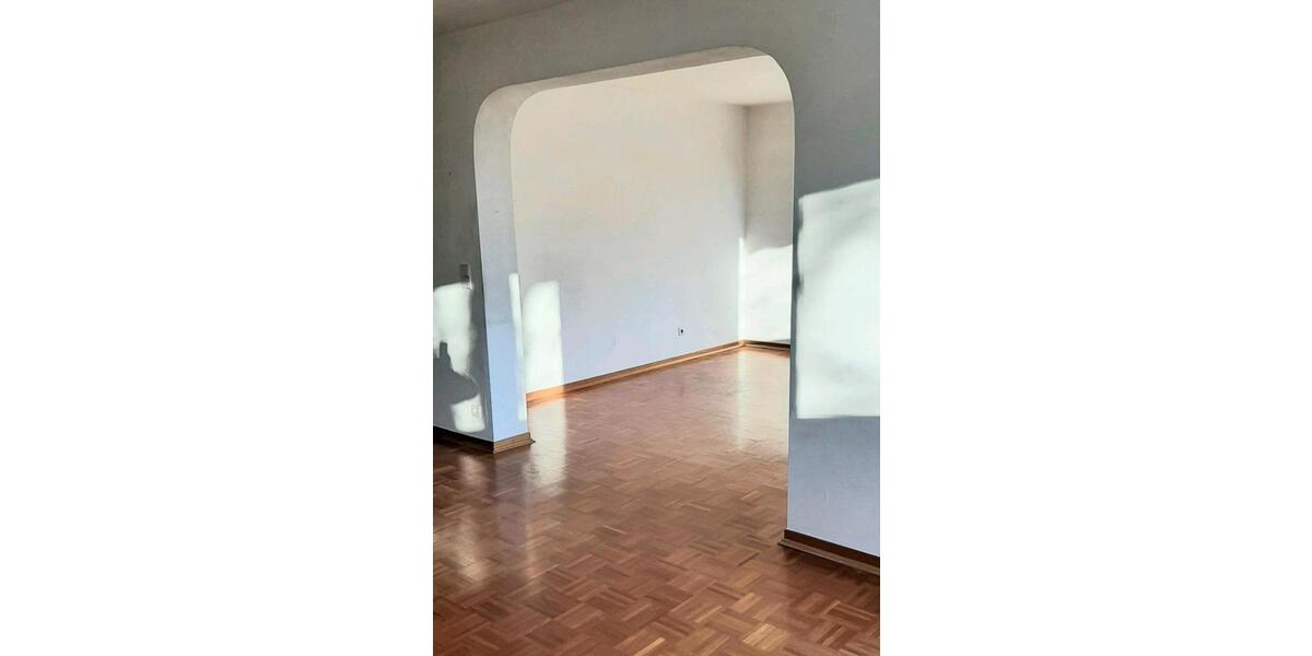 Etagenwohnung Bad Nauheim - 2.5 Zimmer, 70 m&sup2;, 320.000&euro; | Angebot:26986734