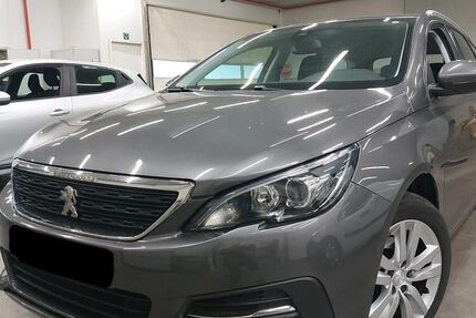 Peugeot 308 164.000 km 7.497 &euro; Kelkheim 65779