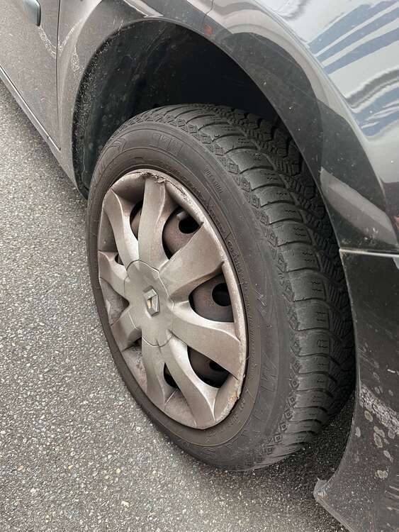 Renault Clio 184.765 km 500 € Langen 63225