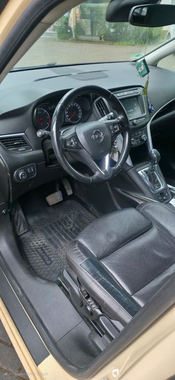 Zafira Tourer
