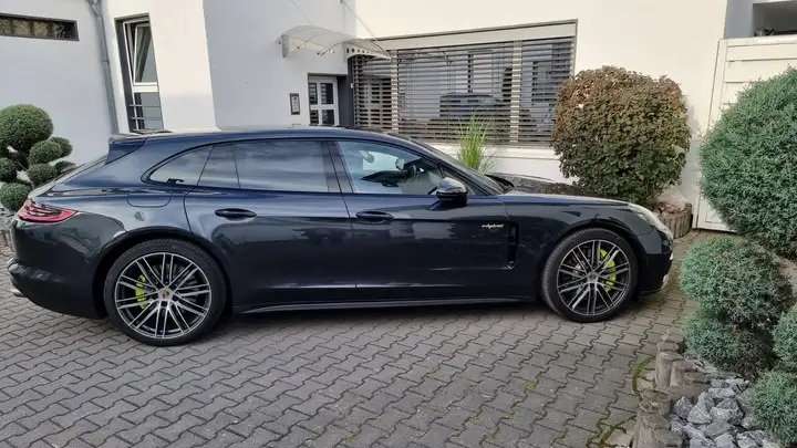 Porsche Panamera 42.000 km 64.800 &euro; Rosbach 61191