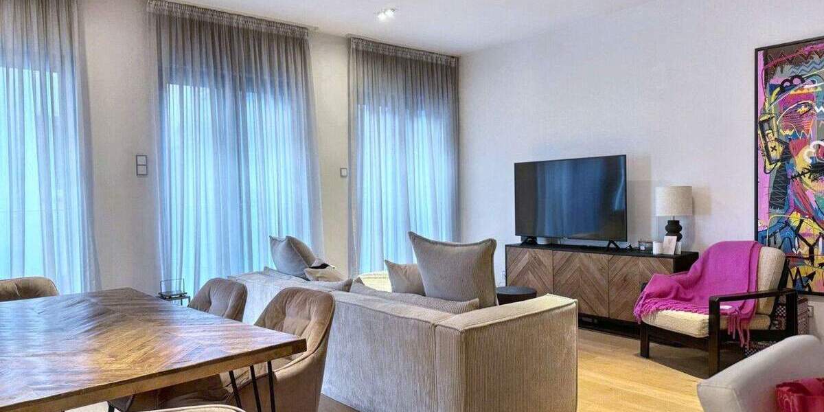 Etagenwohnung Frankfurt am Main Innenstadt - 2 Zimmer, 78 m&sup2;, 2.350&euro; | Angebot:25242651