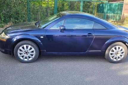 Audi TT 288.000 km 2.900 &euro; Rüsselsheim 65428