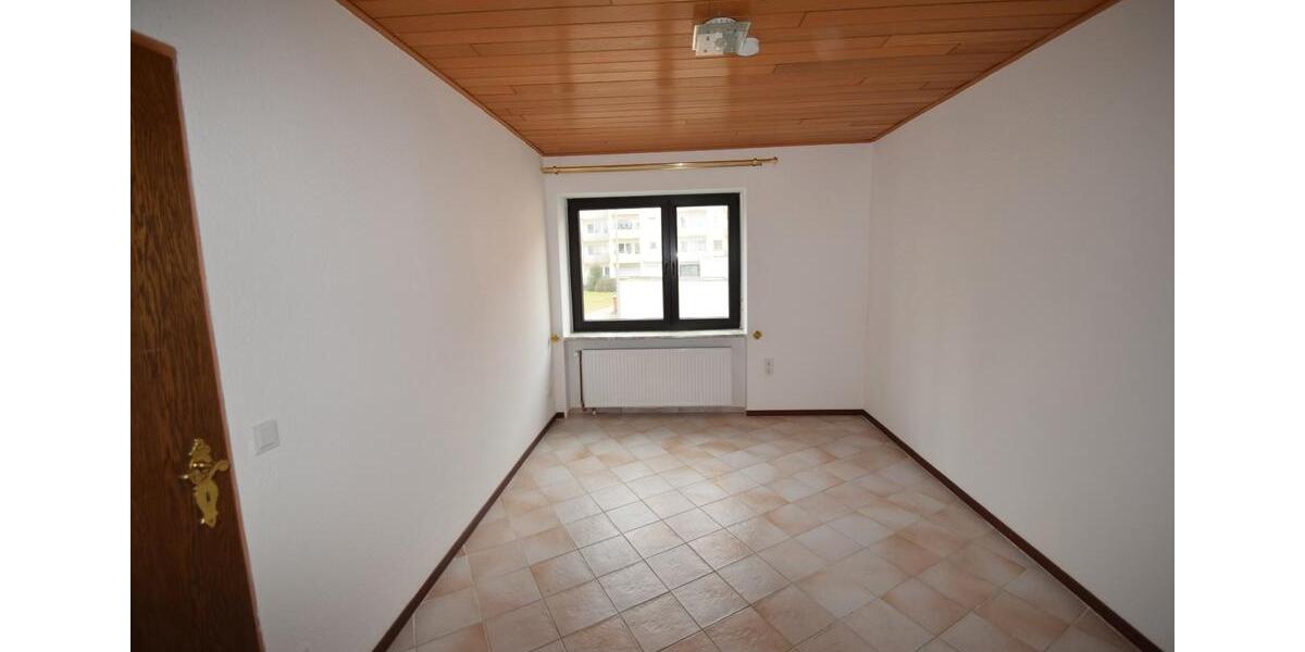 Etagenwohnung Oberursel (Taunus) - 2.5 Zimmer, 52 m&sup2;, 670&euro; | Angebot:26216079