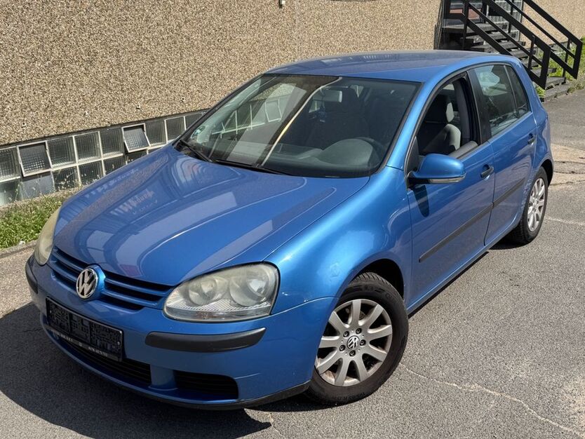 VW Golf 180.300 km 2.199 € Frankfurt am Main 65933