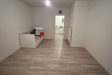 Wohnung Rosbach vor der Höhe - 1 Zimmer, 30 m&sup2;, 370&euro; | Angebot:24786429