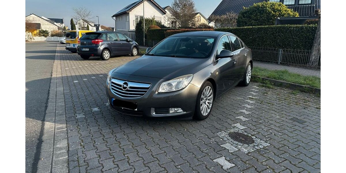 Opel Insignia 125.000 km 6.990 &euro; Rüsselsheim 65428