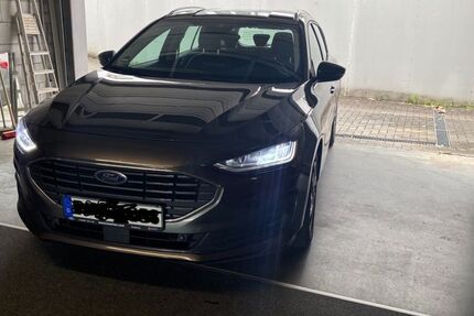 Ford Focus 60.000 km 16.400 € Frankfurt am Main 60388