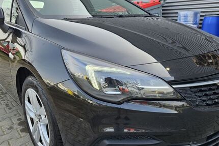 Opel Astra 108.000 km 8.806 &euro; Kelkheim 65779