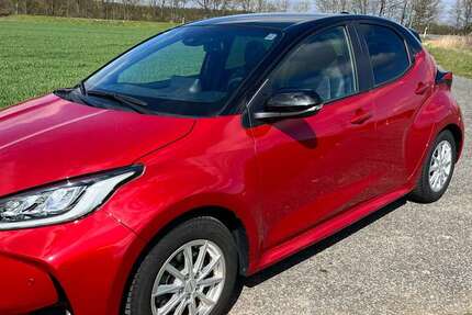 Toyota Yaris 26.806 km 19.200 &euro; Dietzenbach, Kreisstadt 63128